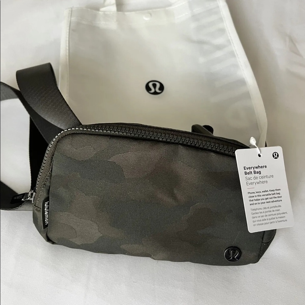 Everywhere belt bag